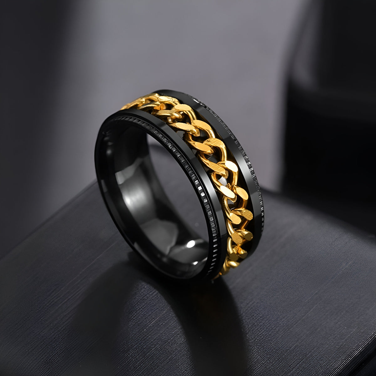 ANELLO CON CATENA GOLDGREYMON - NERO E ORO